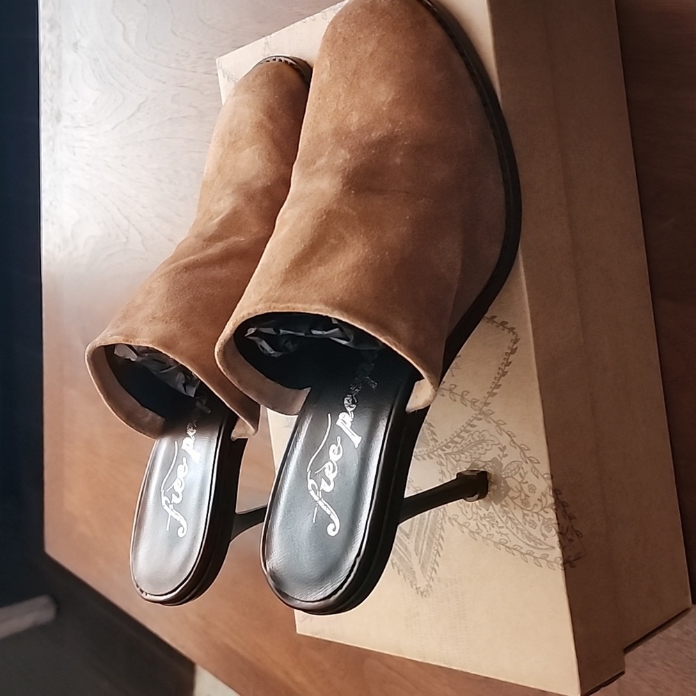 Free People Leila Suede Heeled Mule, Sz. 39.5 - Picture 4 of 6